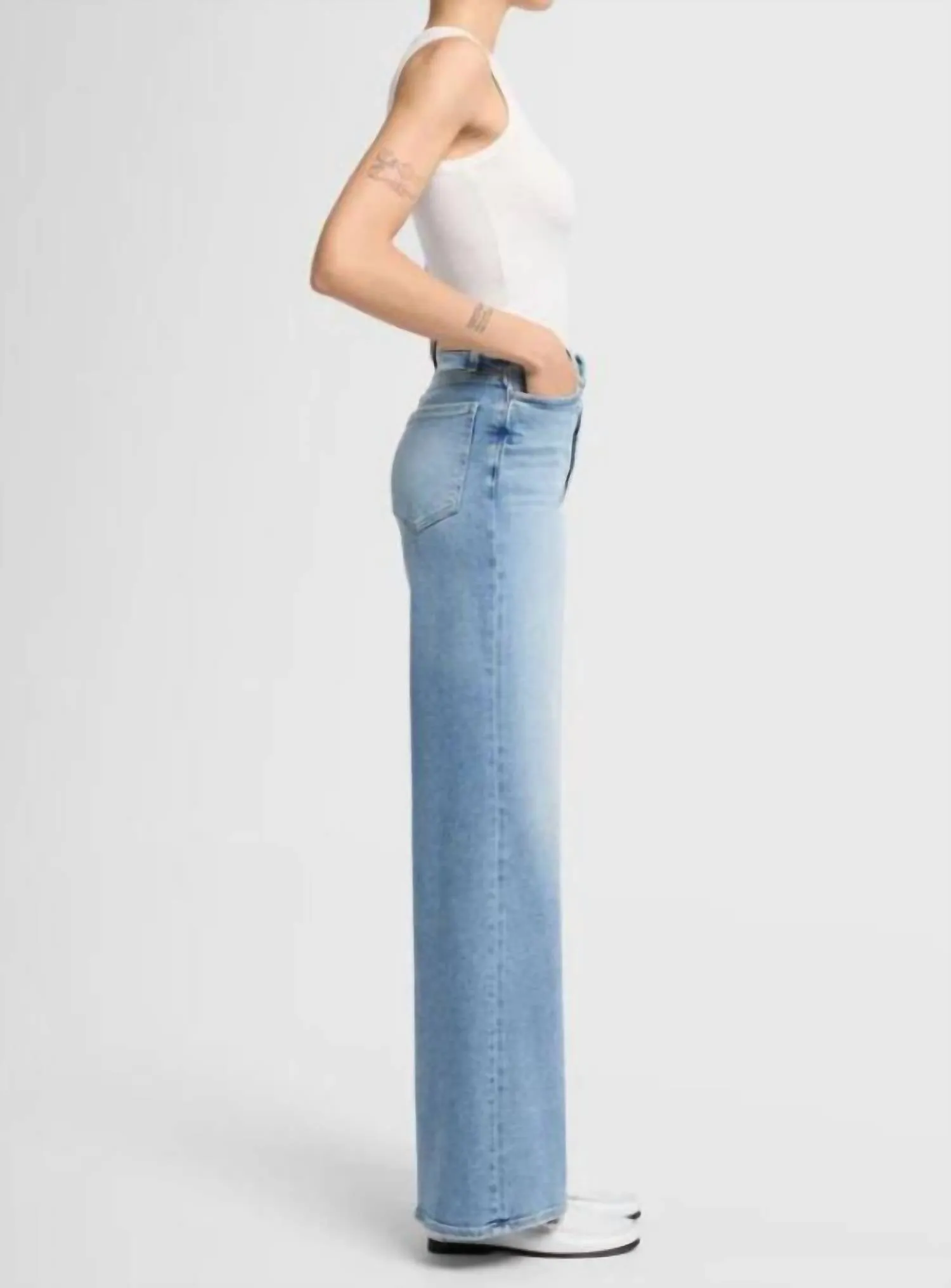 7 For All Mankind - Ultra High Rise Cropped Jeans