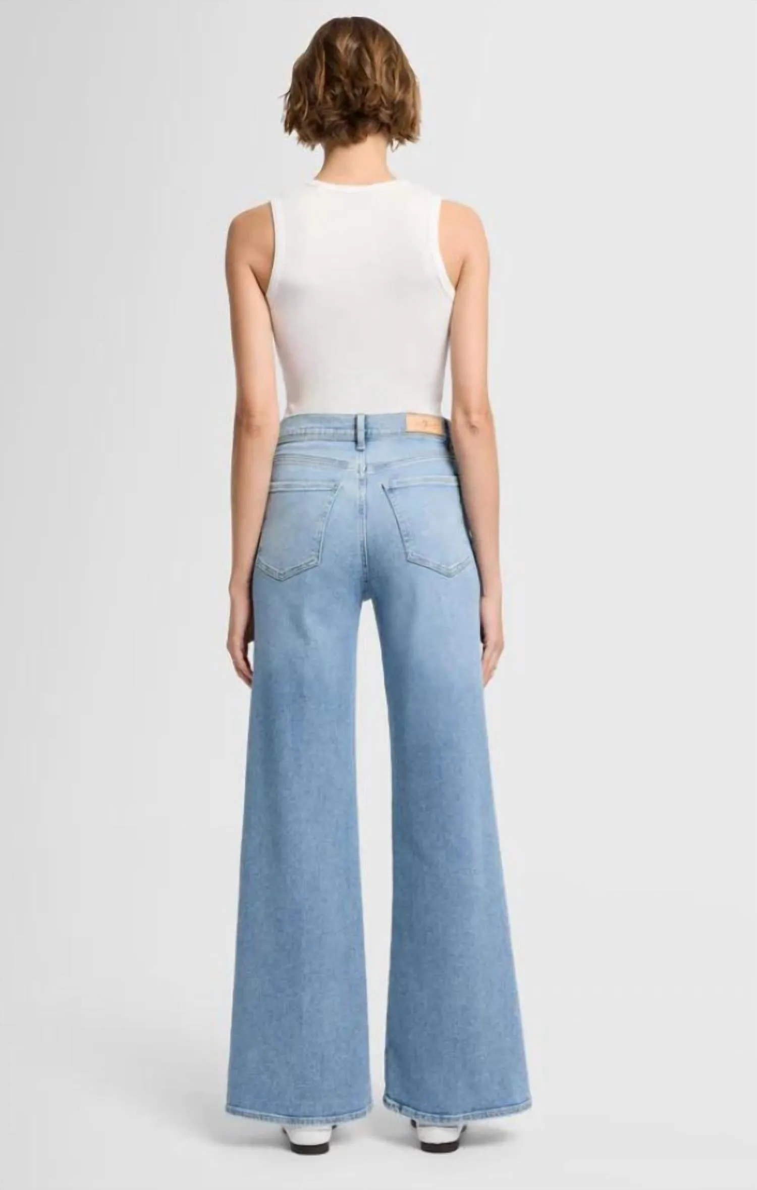7 For All Mankind - Ultra High Rise Cropped Jeans