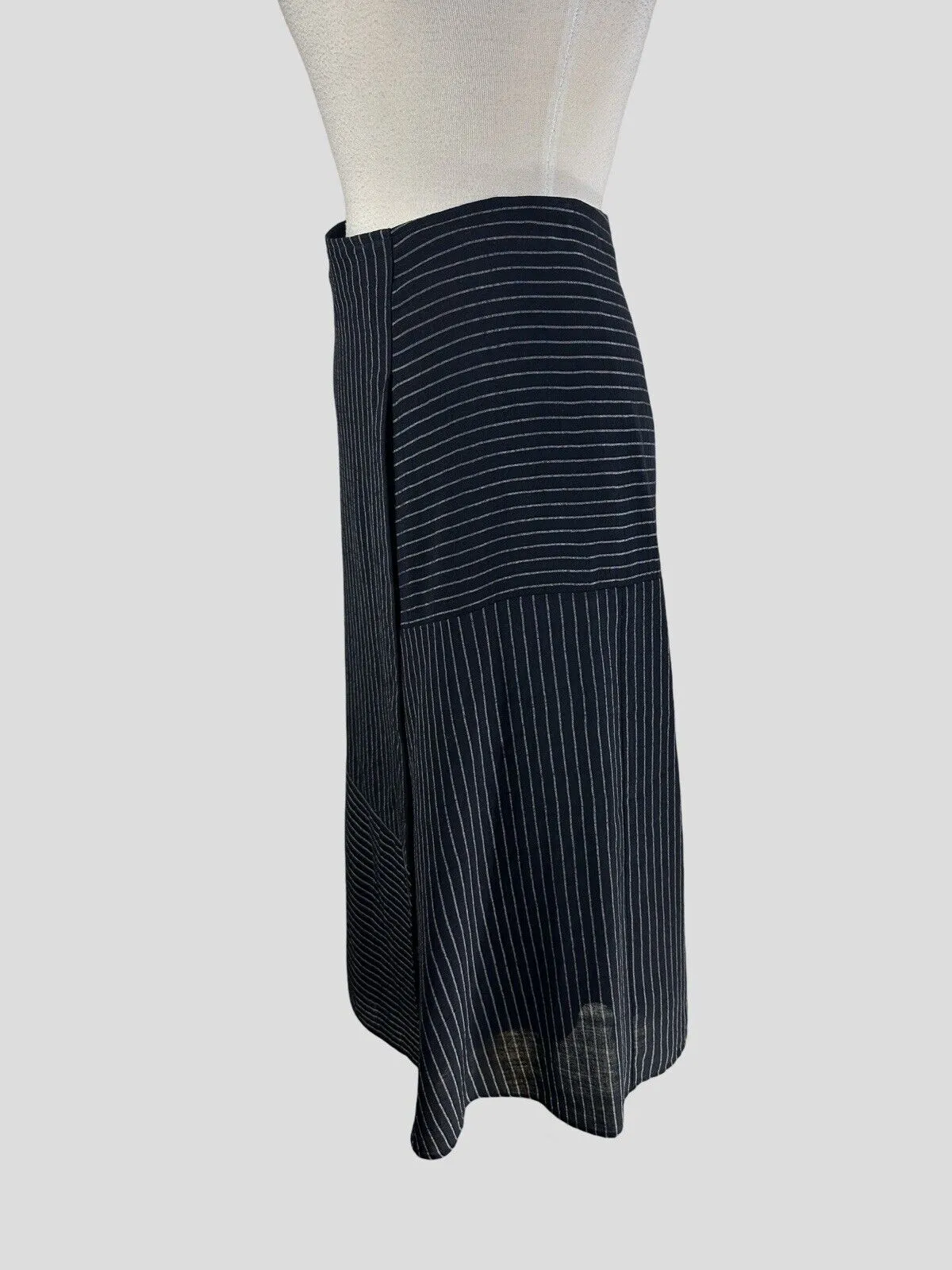 Cefinn navy & white striped midi skirt size UK8/US4
