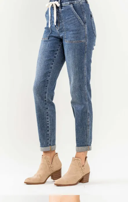 CURVY Judy Blue HW Elastic Drawstring & Cuffed Jogger