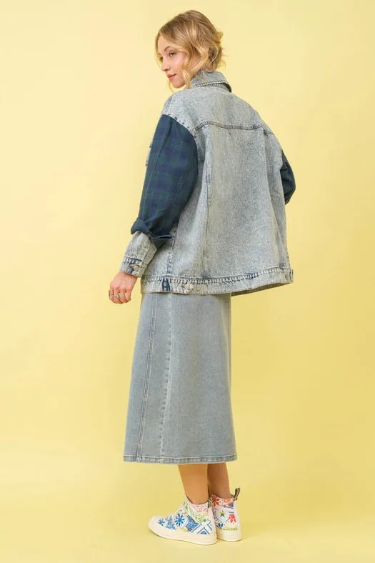 Mid Rise Stretch Midi Denim Skirt MED WASH
