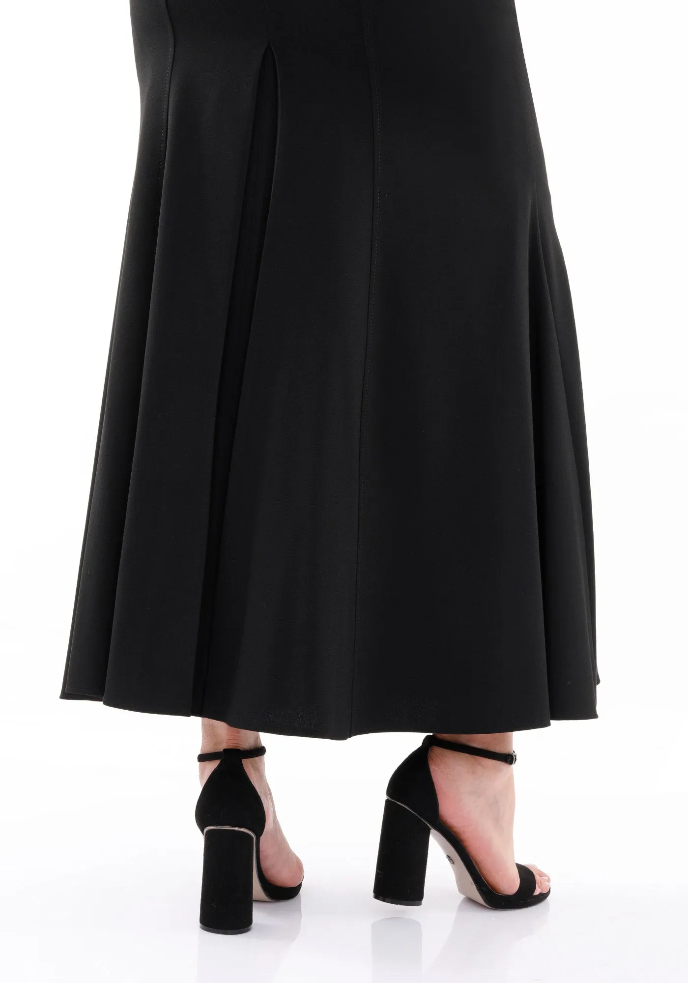 Plus Size Oversized Black Maxi Fishtail Skirt