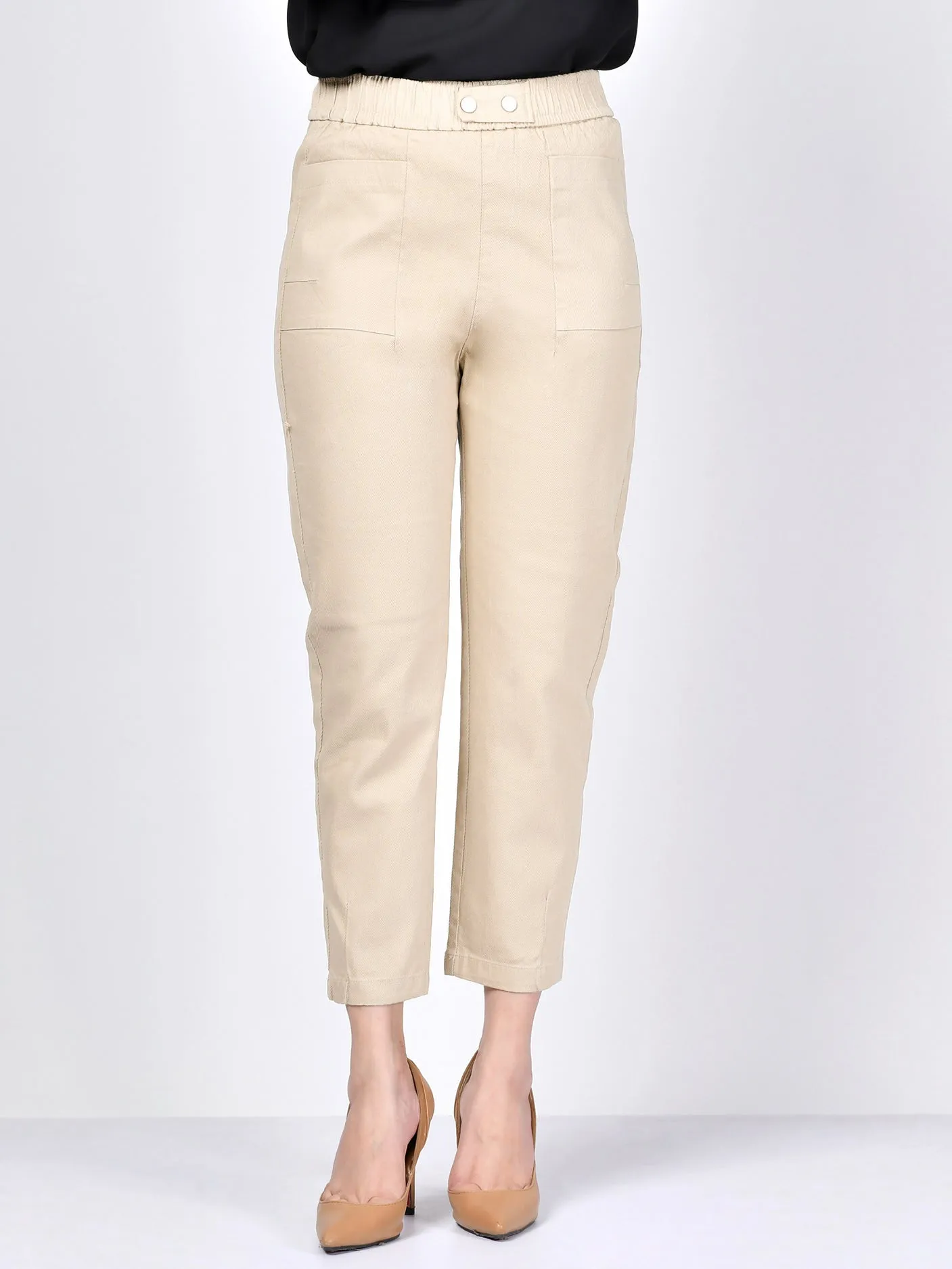Pocketed Jeans-Beige