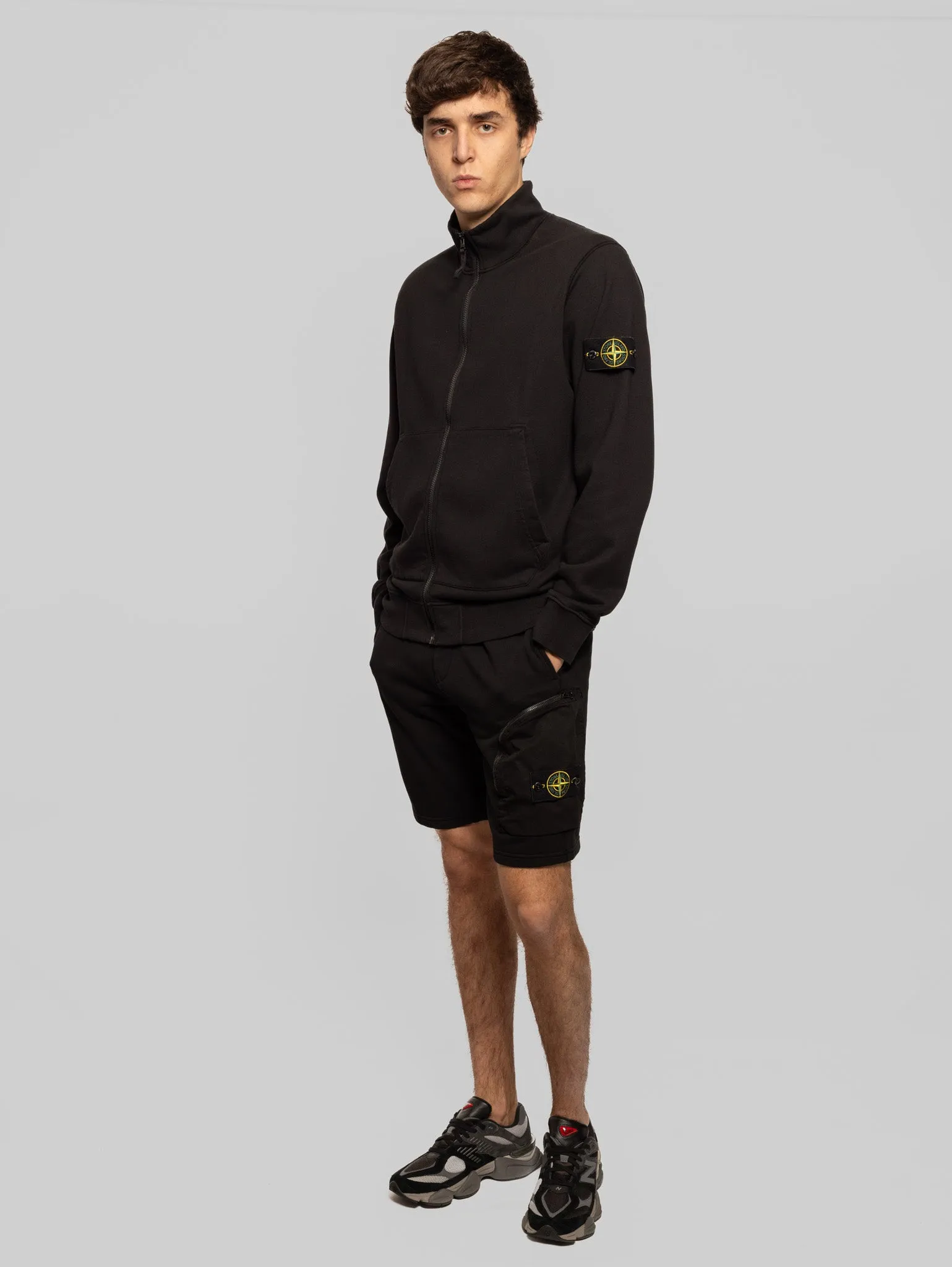 Shorts Cargo in Felpa con Coulisse Nero