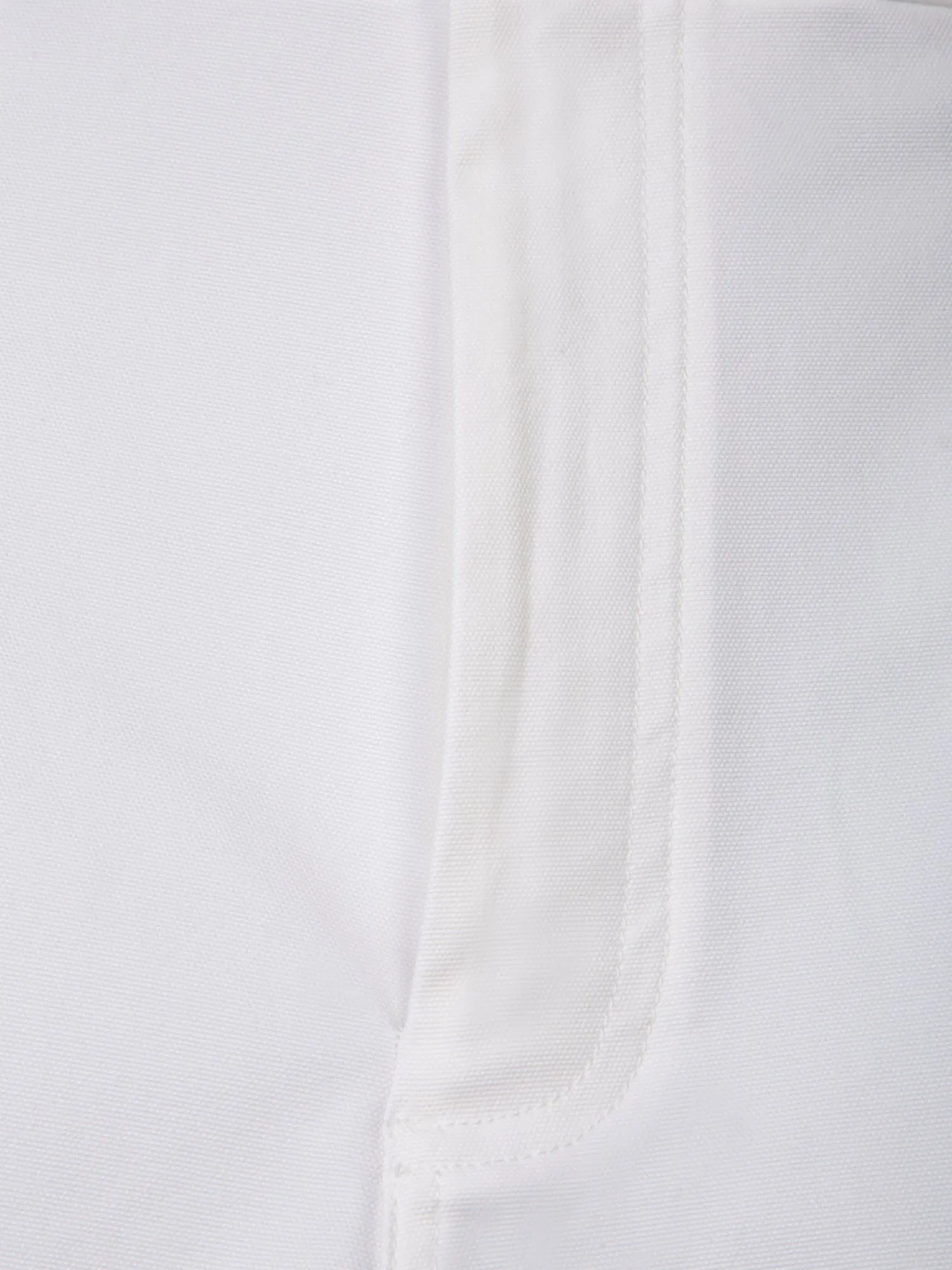 V Detail metal ivory bermuda shorts